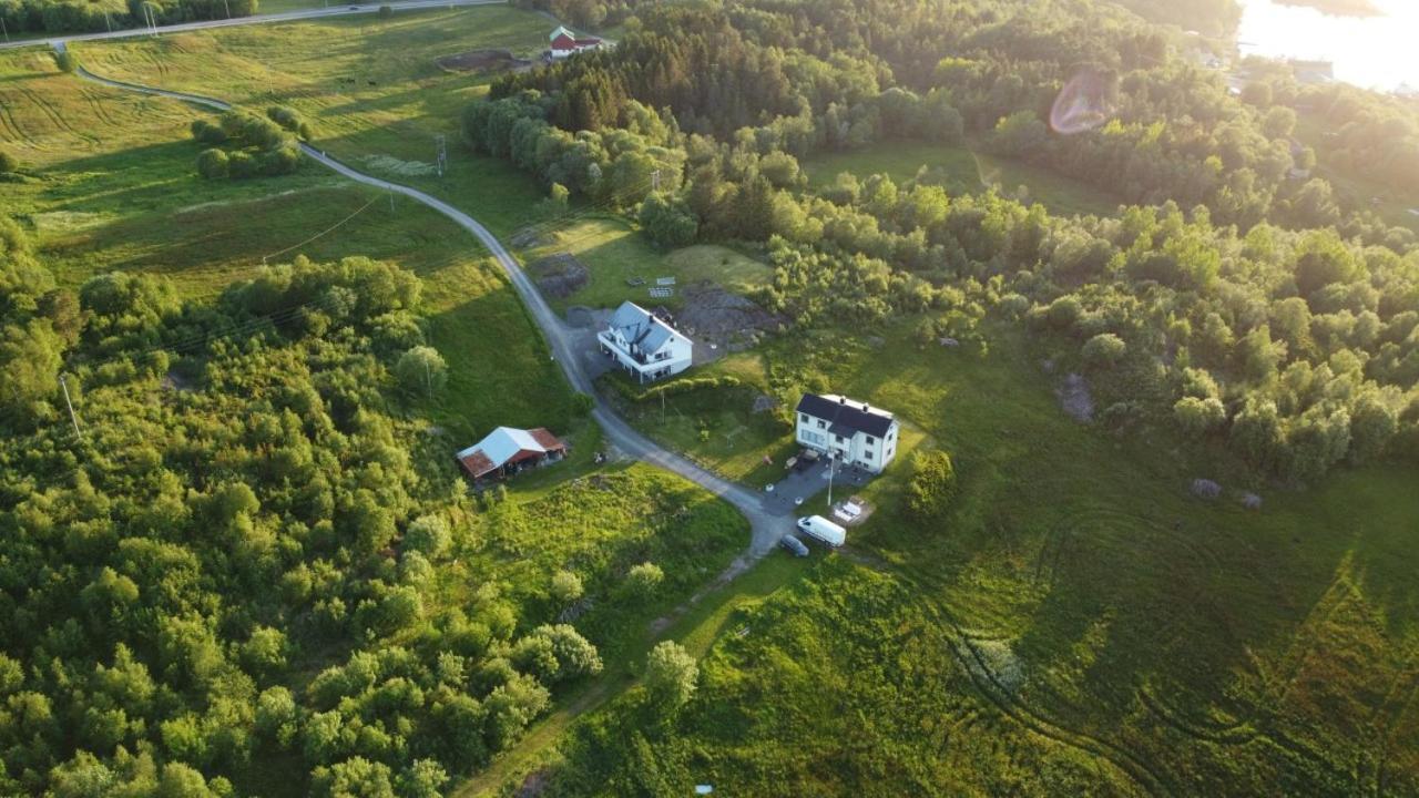Leite Gård near Atlantic Road in Hustadvika Lyngstad Exteriör bild